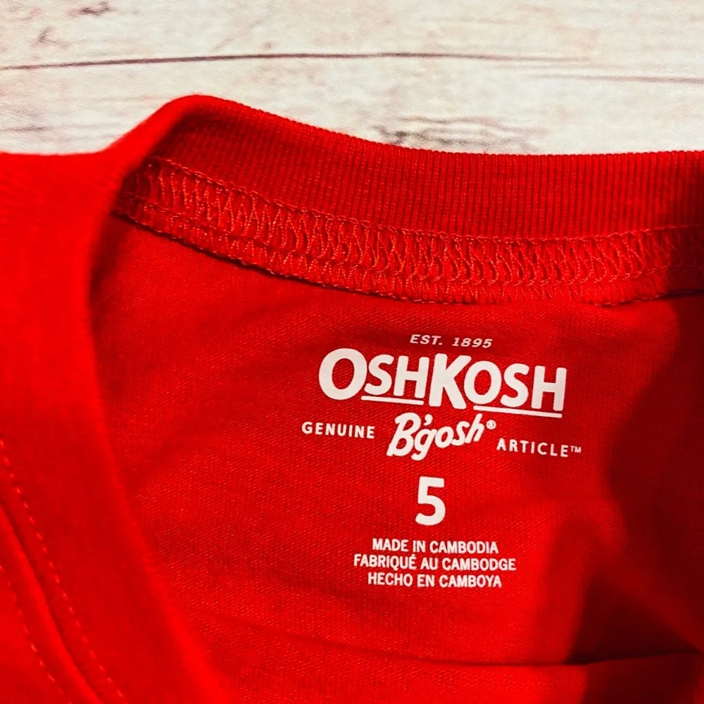 📌🆕 OshKosh • T-shirt
